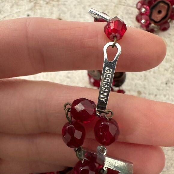 Vintage 1950s German Unusual Beaded Necklace And Earring Set - Picture 10 of 11